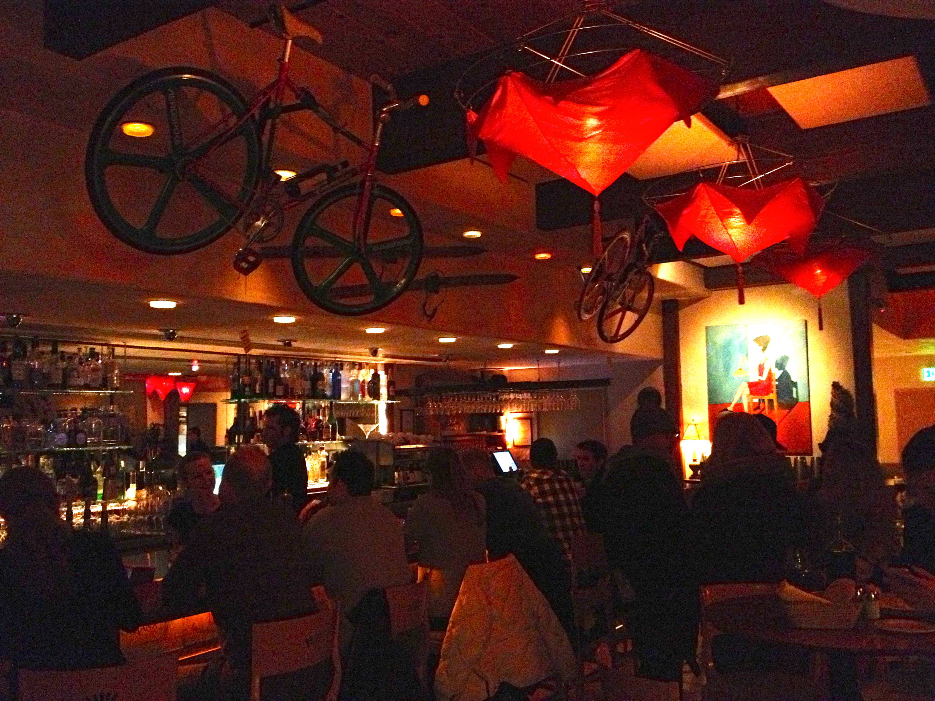 The bar at L'Hostaria