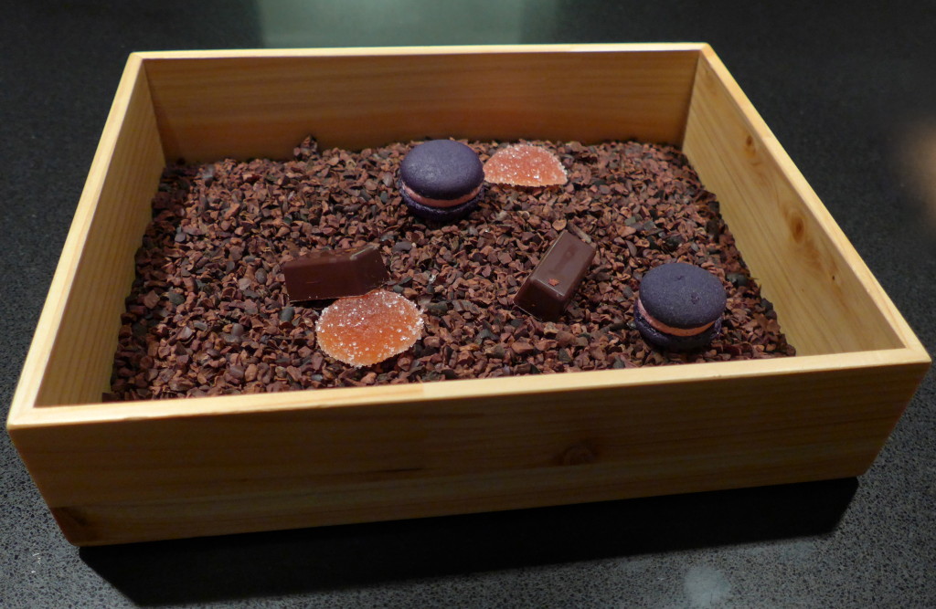 Hinoki Chocolate box